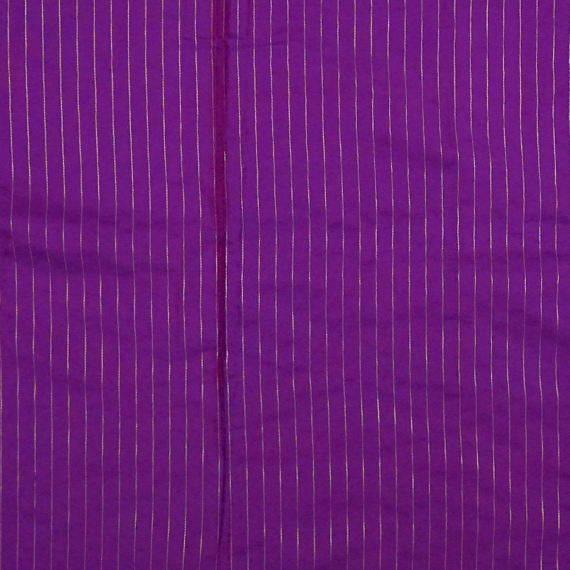 Magenta Stravi Silk Saree with lavender pall and Gold Zari.