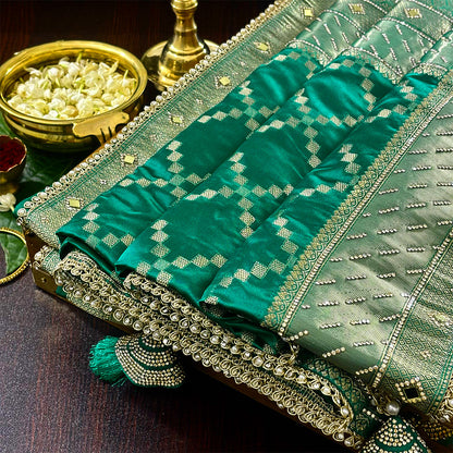 Samrudhi silk saree in vibrant combination of emerald green and lime green with a lustrous Banarasi silk finish.