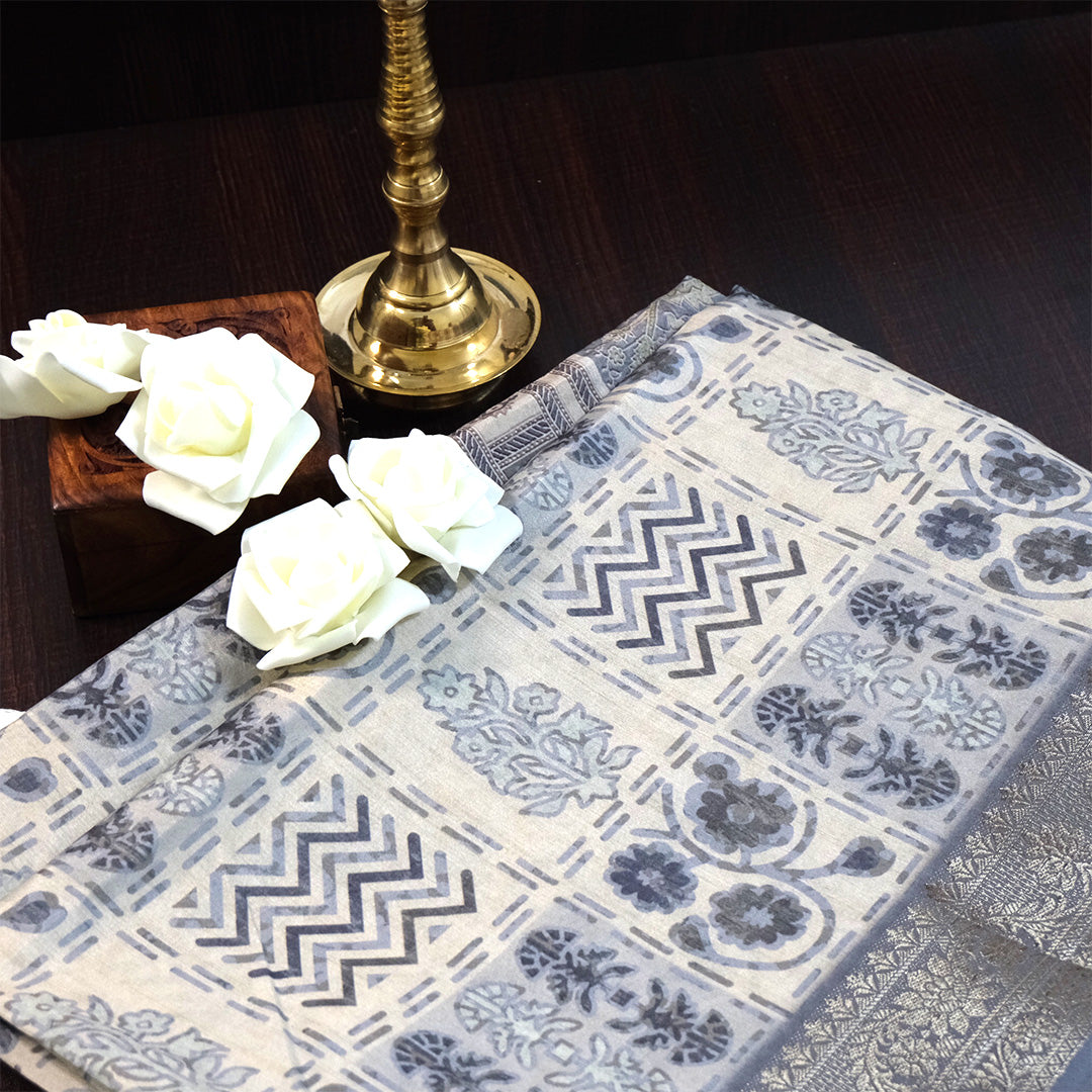 Vrishti Comfort in Soft Ivory with Grey Floral print