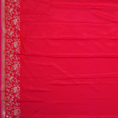 Hamsini Silk saree in Bright crimson red shade with a lustrous silk texture