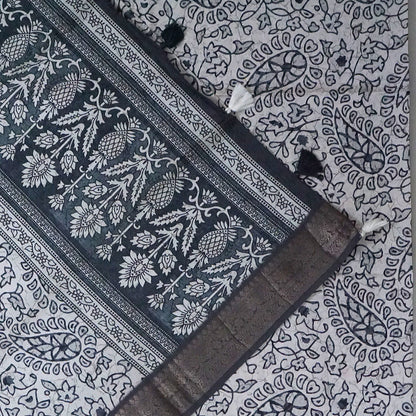 Vrishti Comfort in Soft Ivory with Black Floral prints