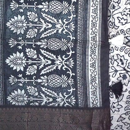 Vrishti Comfort in Soft Ivory with Black Floral prints