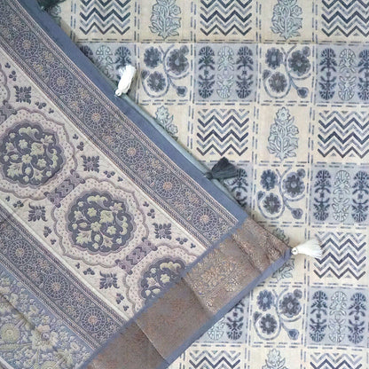 Vrishti Comfort in Soft Ivory with Grey Floral print