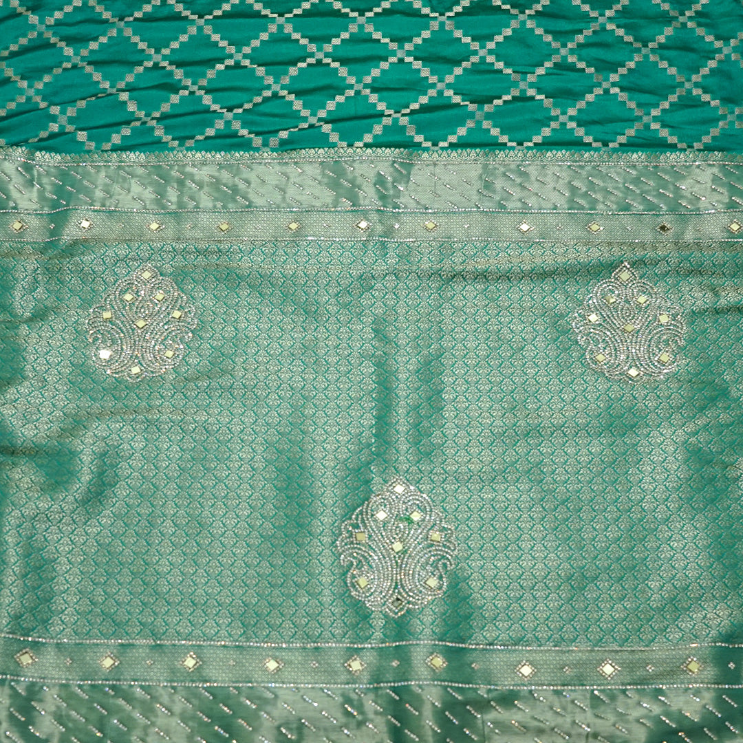 Samrudhi silk saree in vibrant combination of emerald green and lime green with a lustrous Banarasi silk finish.