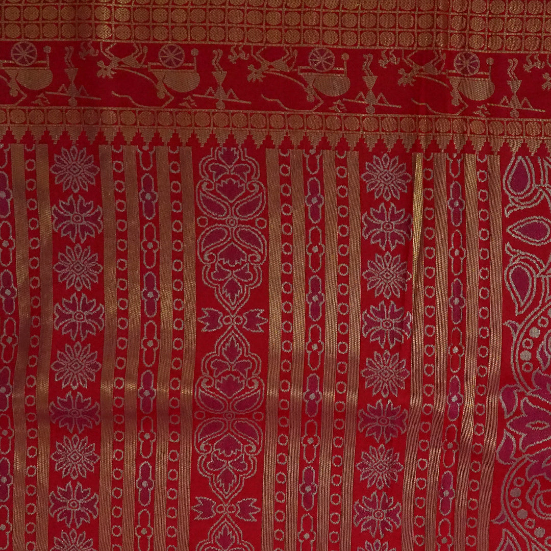 Crimson Red Stravi Silk with lavender - pink pallu and Gold Zari